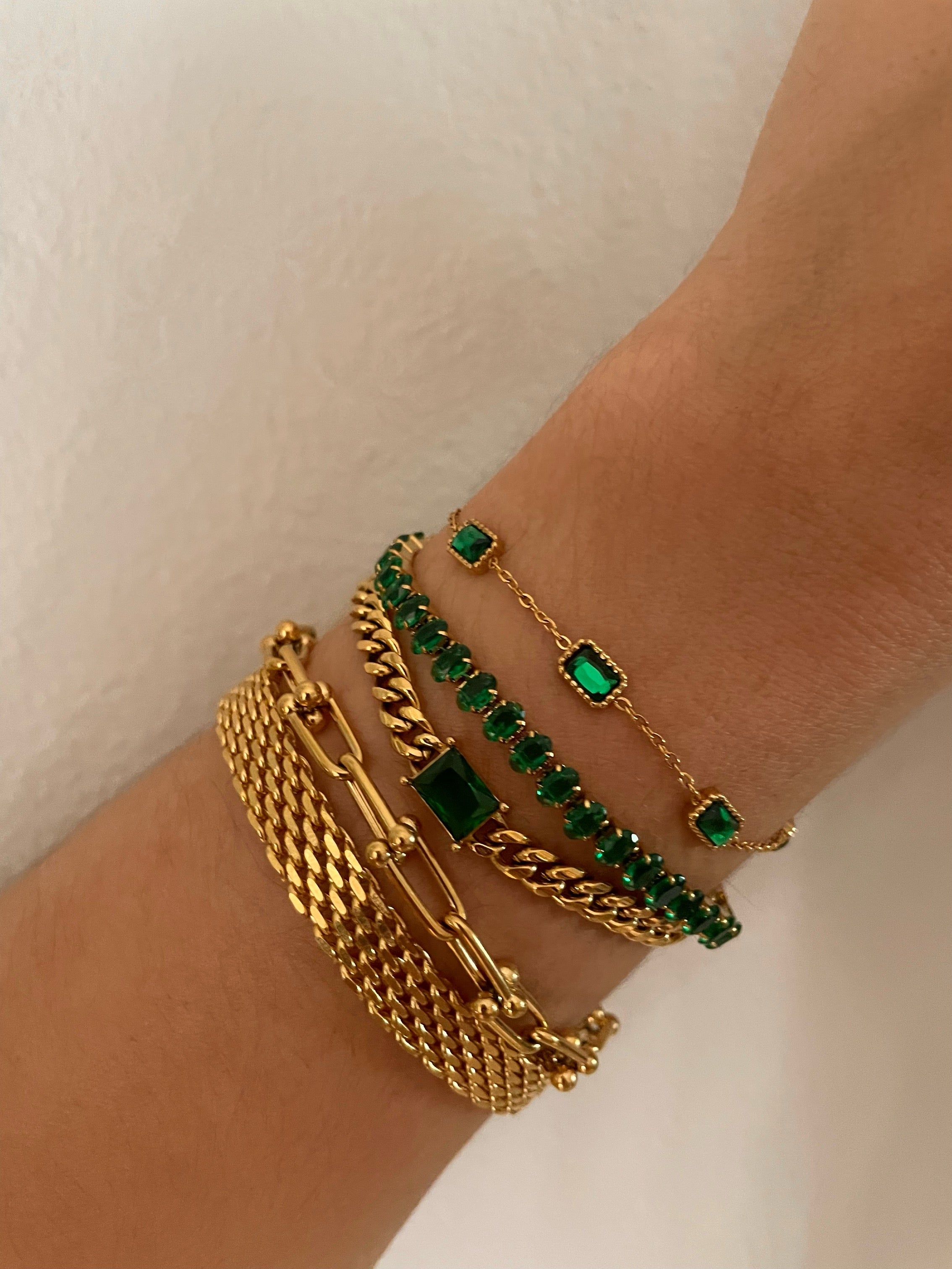 Emerald bracelet