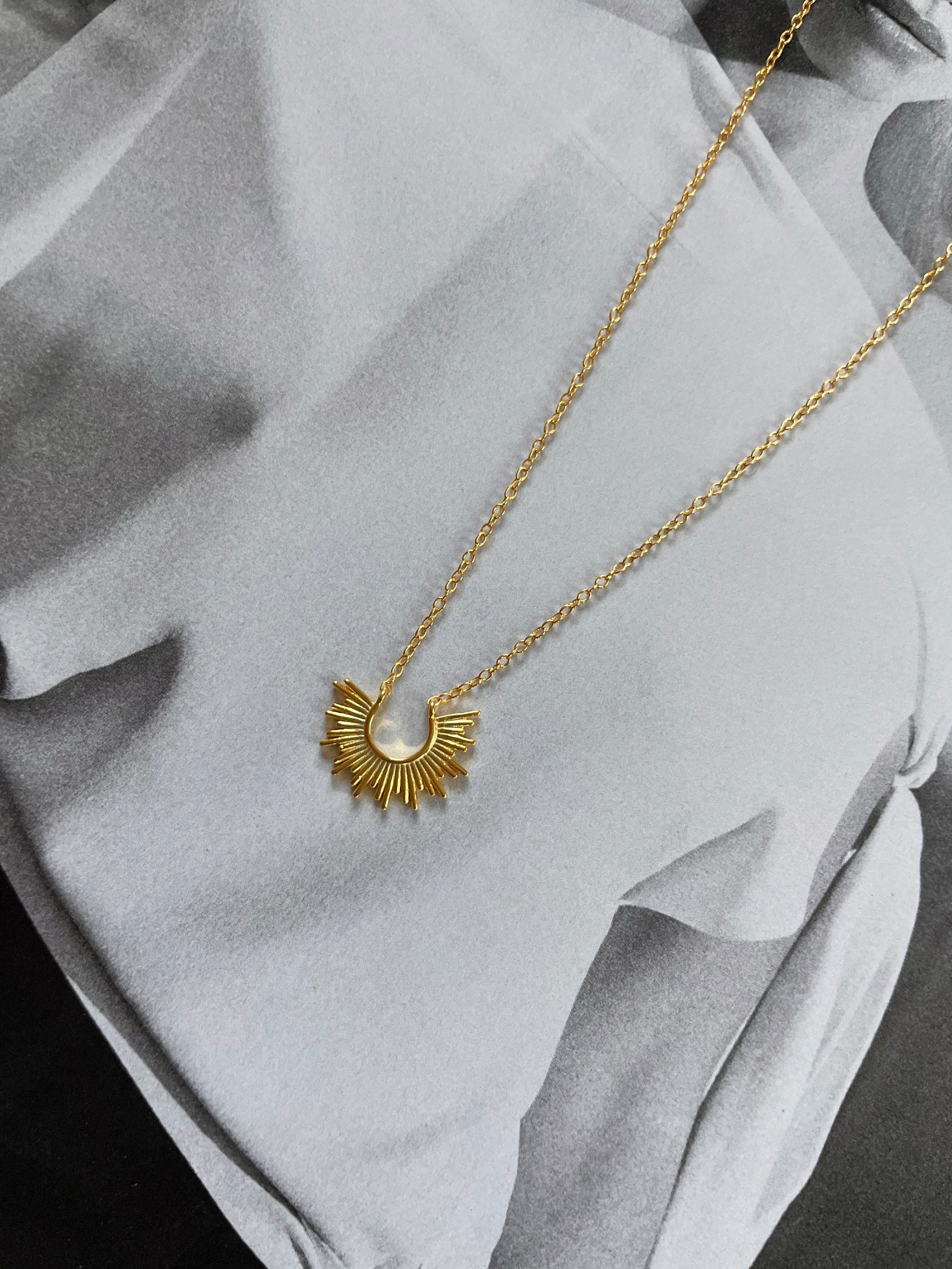 Sunshine necklace